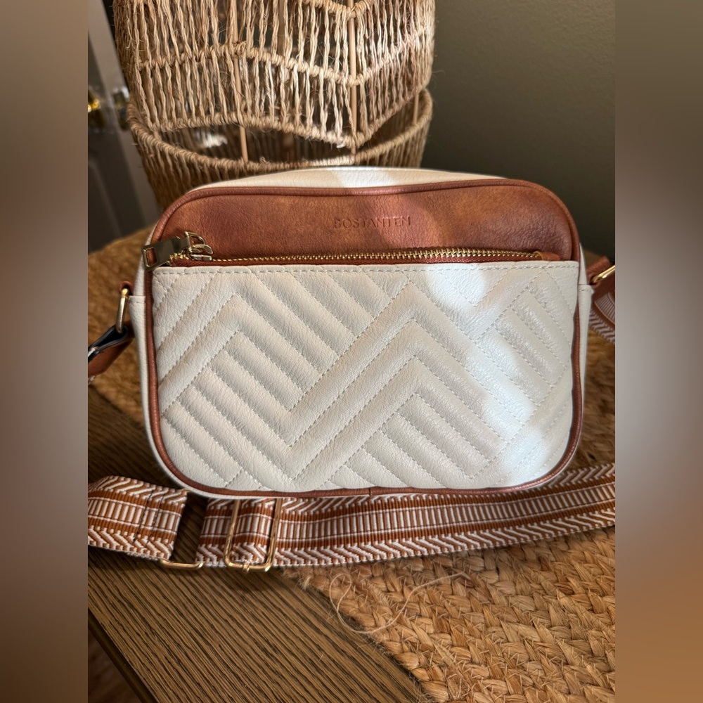 Bostanten Quilted Crossbody Bag in White and Brown - Picture 4 of 9
